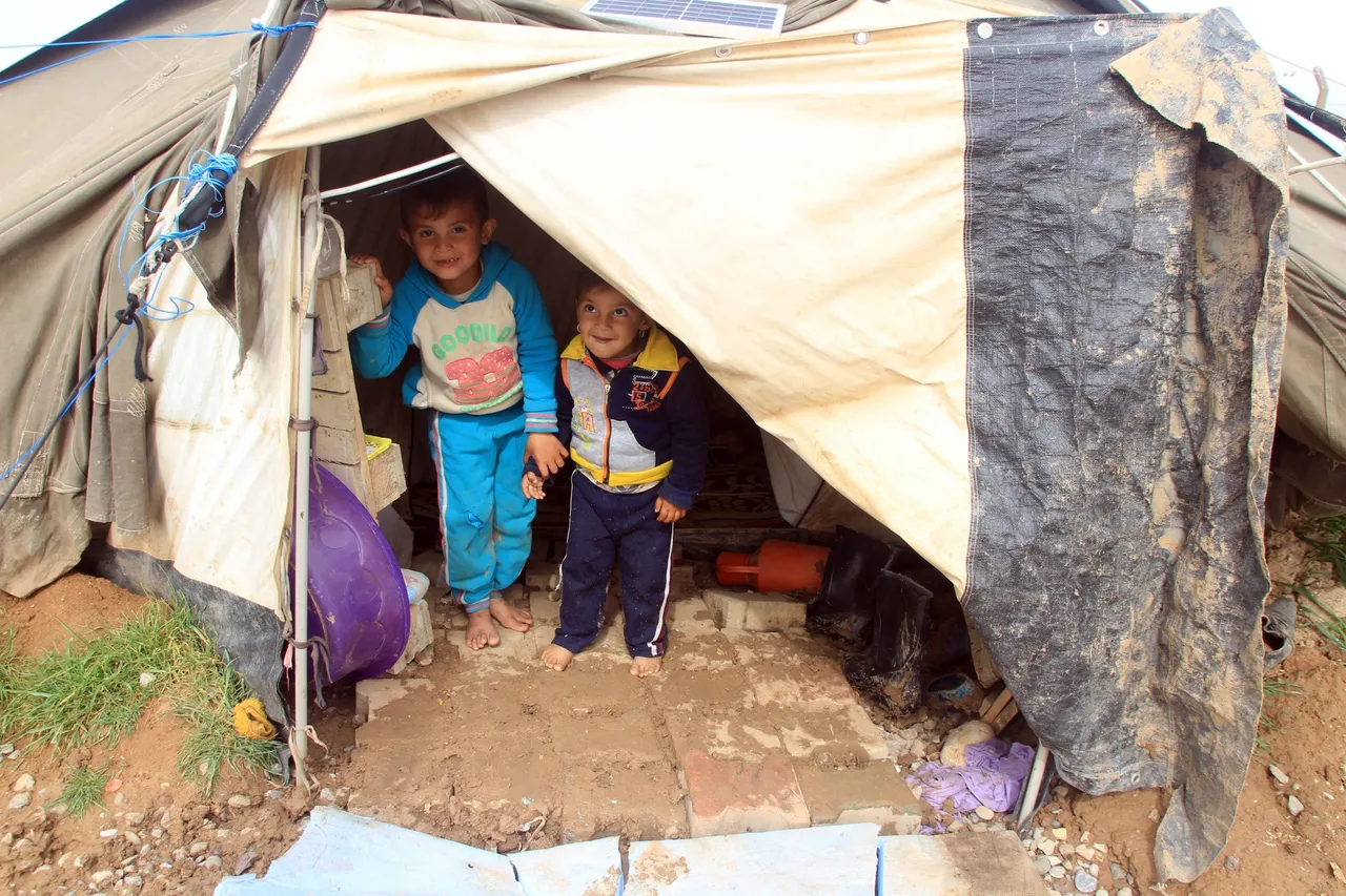 hindi-144-out-of-170-refugee-camp-in-iraq-cloed--20231130120031-20231130123948
