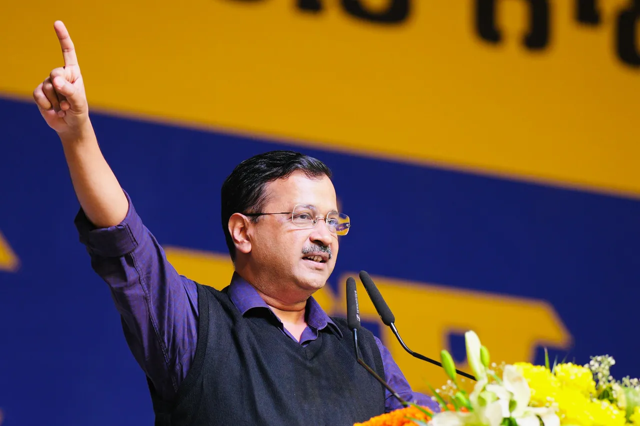hindi-due-to-kejriwal-increaing-popularity-acro-country-bjp-i-howing-fear-of-ed-and-cbi-ay-aap-mla--