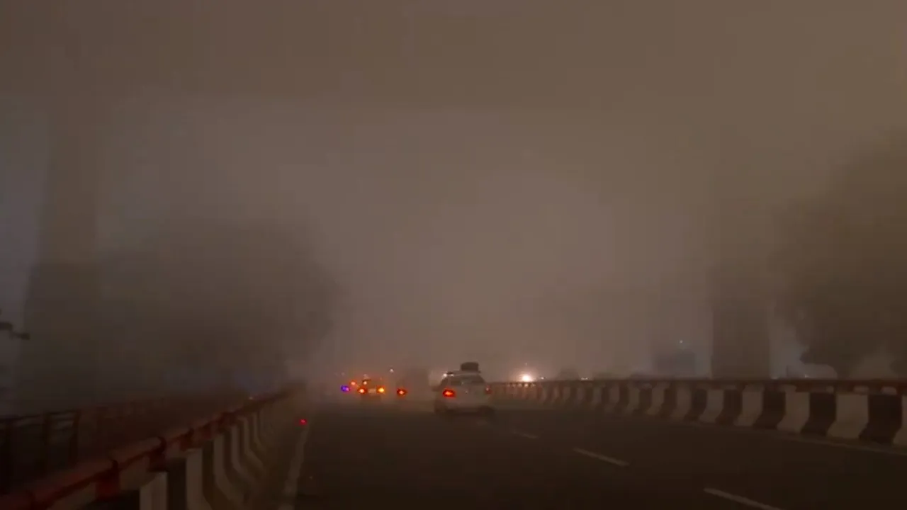 Delhi Fog