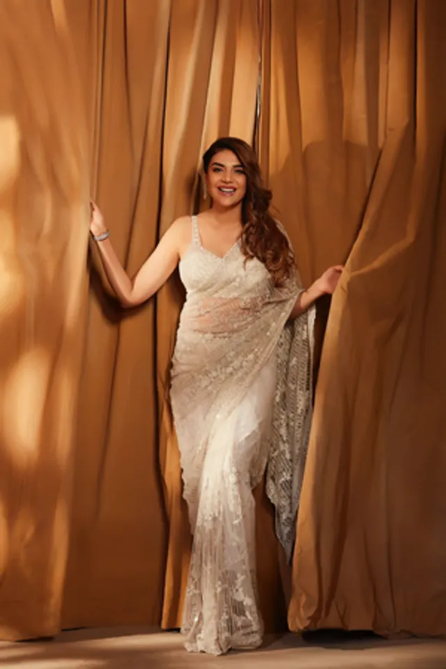 hindi-anjum-fakih-talk-about-quitting-kundali-bhagya-being-the-mot-difficult-deciion--20240109161205