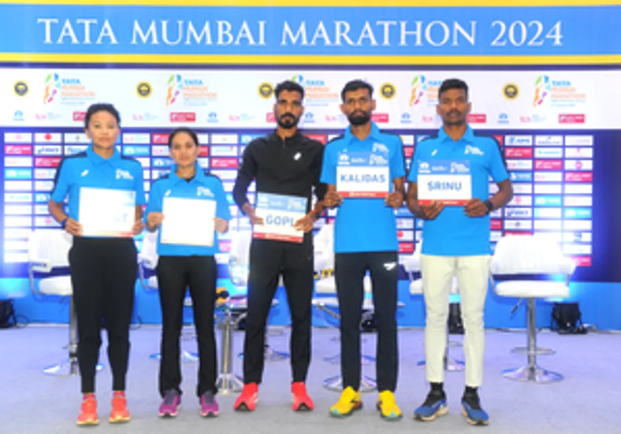 hindi-gopi-t-eye-event-record-at-mumbai-marathon--20240120190405-20240120192421
