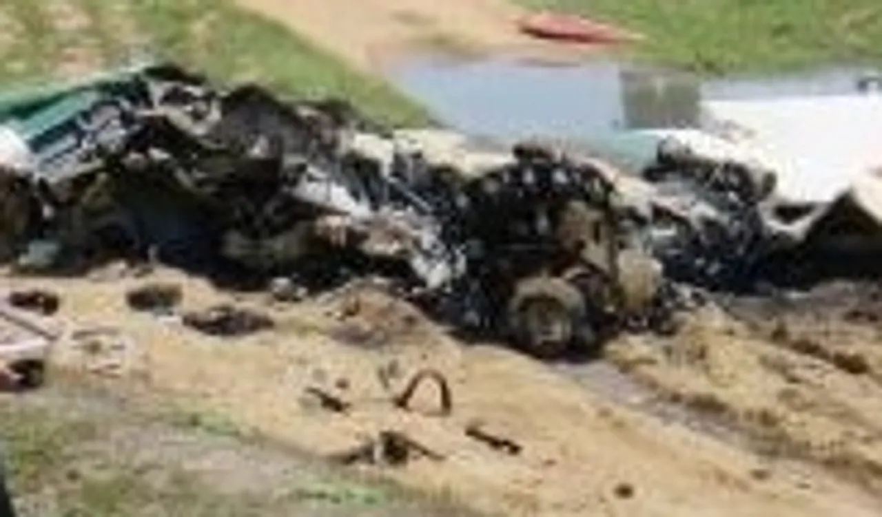 hindi-2-killed-after-mall-plane-crahe-in-outheatern-brazil--20240126144436-20240126154107