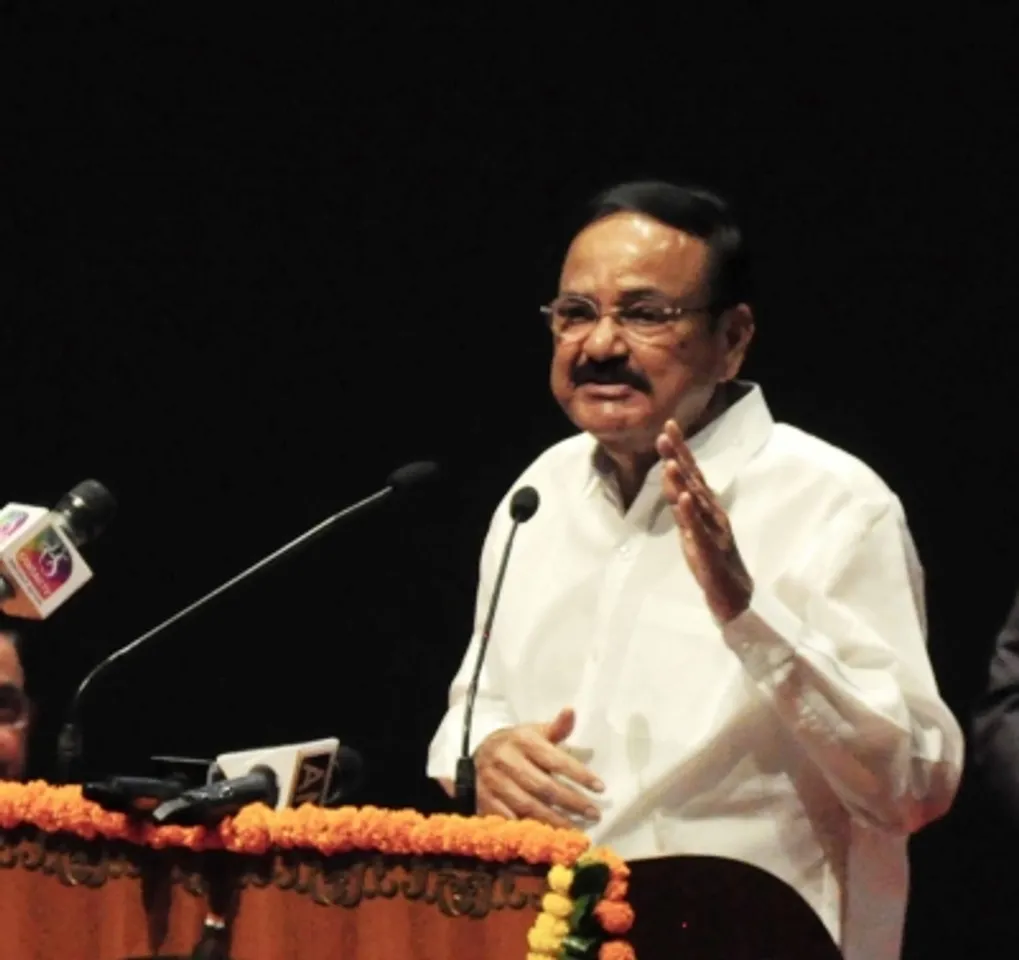 hindi-venkaiah-naidu-one-of-the-veteran-leader-from-outh--20240126000607-20240126082708