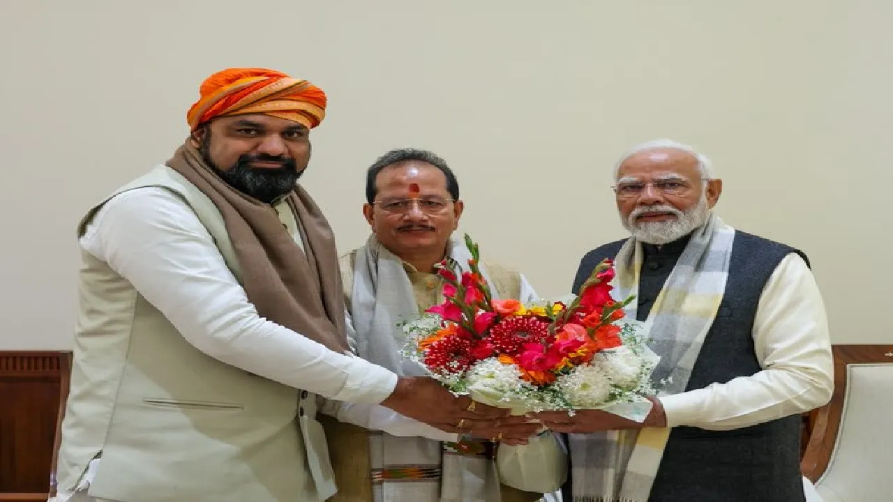 modi and samrat and vijay sinha
