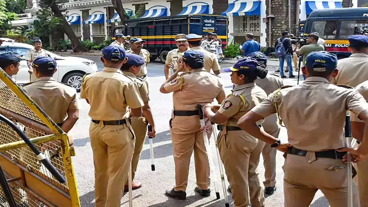 MUMBAI POLICE