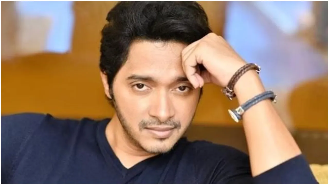 shreyas talpade parents