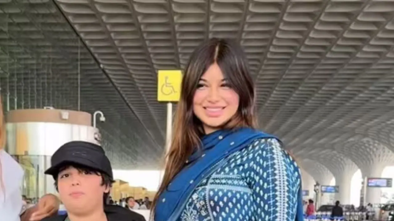 ayesha takia