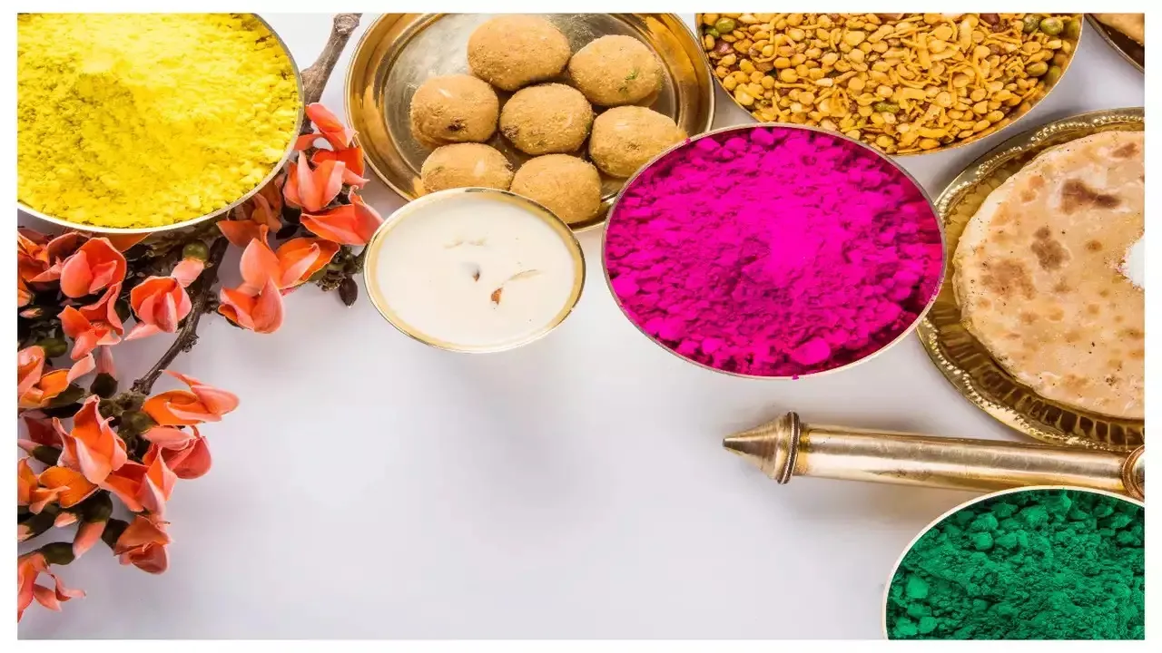 taste these 20 types of dishes on holi