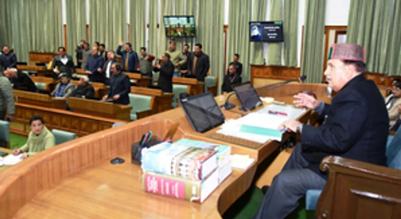 hindi-amidt-political-crii-himachal-aembly-pae-budget--20240228151506-20240228192231