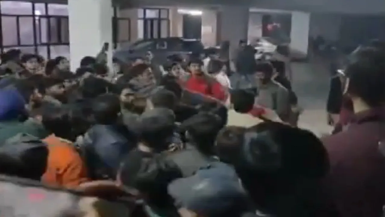 JNU Clash