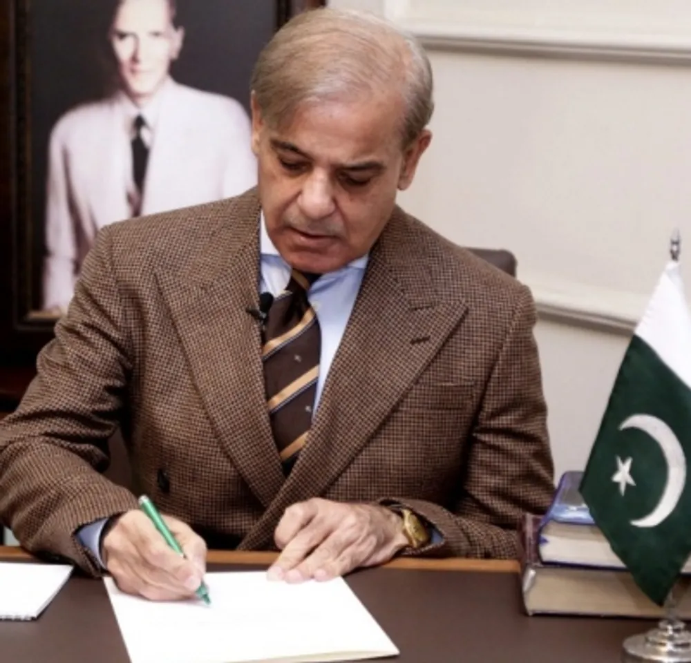 hindi-hehbaz-harif-i-the-only-pak-politician-to-be-elected-a-pm-for-econd-conecutive-time--202403031