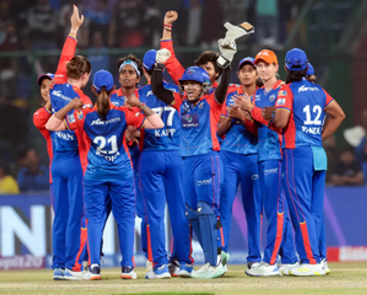 hindi-wpl-2024-ghoh-effort-goe-in-vain-a-delhi-capital-beat-rcb-by-1-run-reach-playoff--202403110009