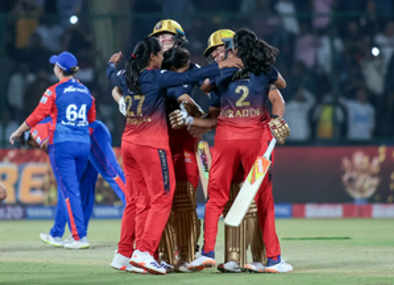 hindi-wpl-2024-pinner-ellye-perry-35-help-rcb-win-maiden-title-beat-dc-by-eight-wicket--202403172258