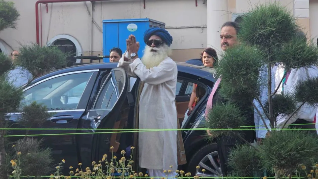 Jaggi Vasudev Health Update