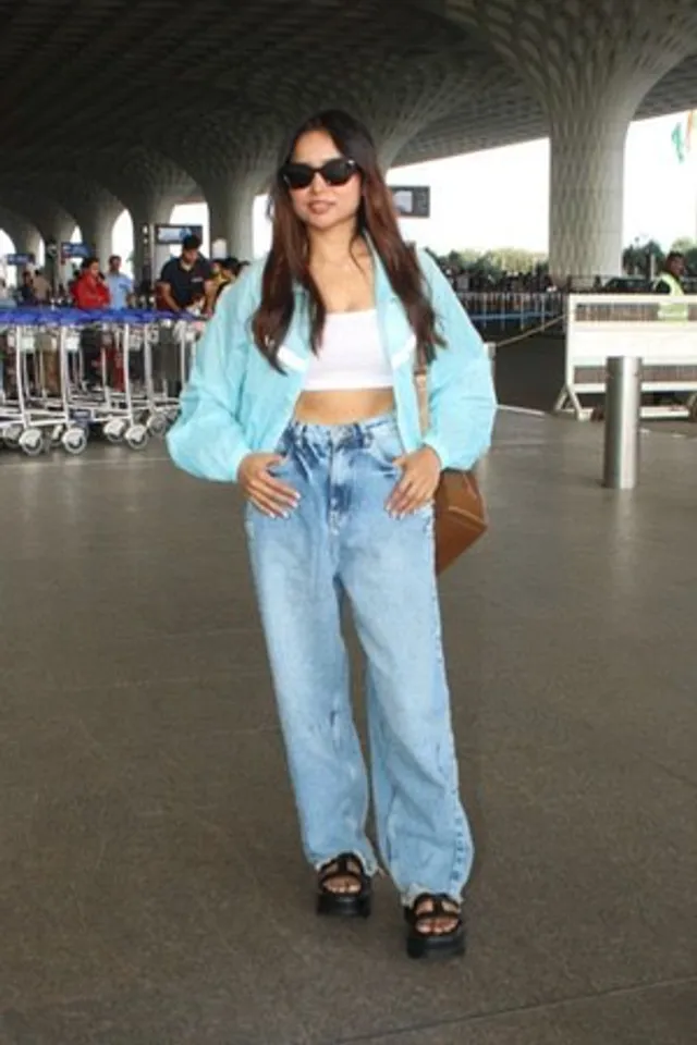 hindi-maniha-rani-jet-off-to-chandigarh-for-muic-video-hoot--20240401120606-20240401130710