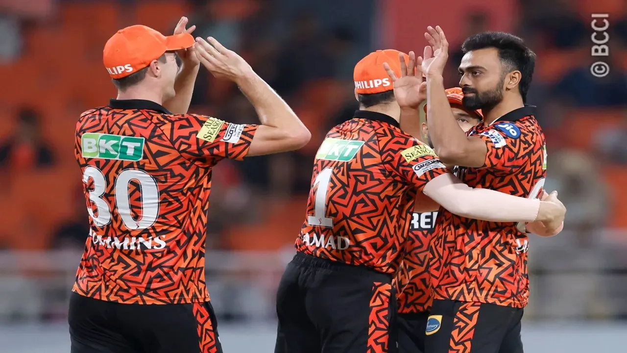 sunrisers hyderabad won by 2 runs against punjab kings