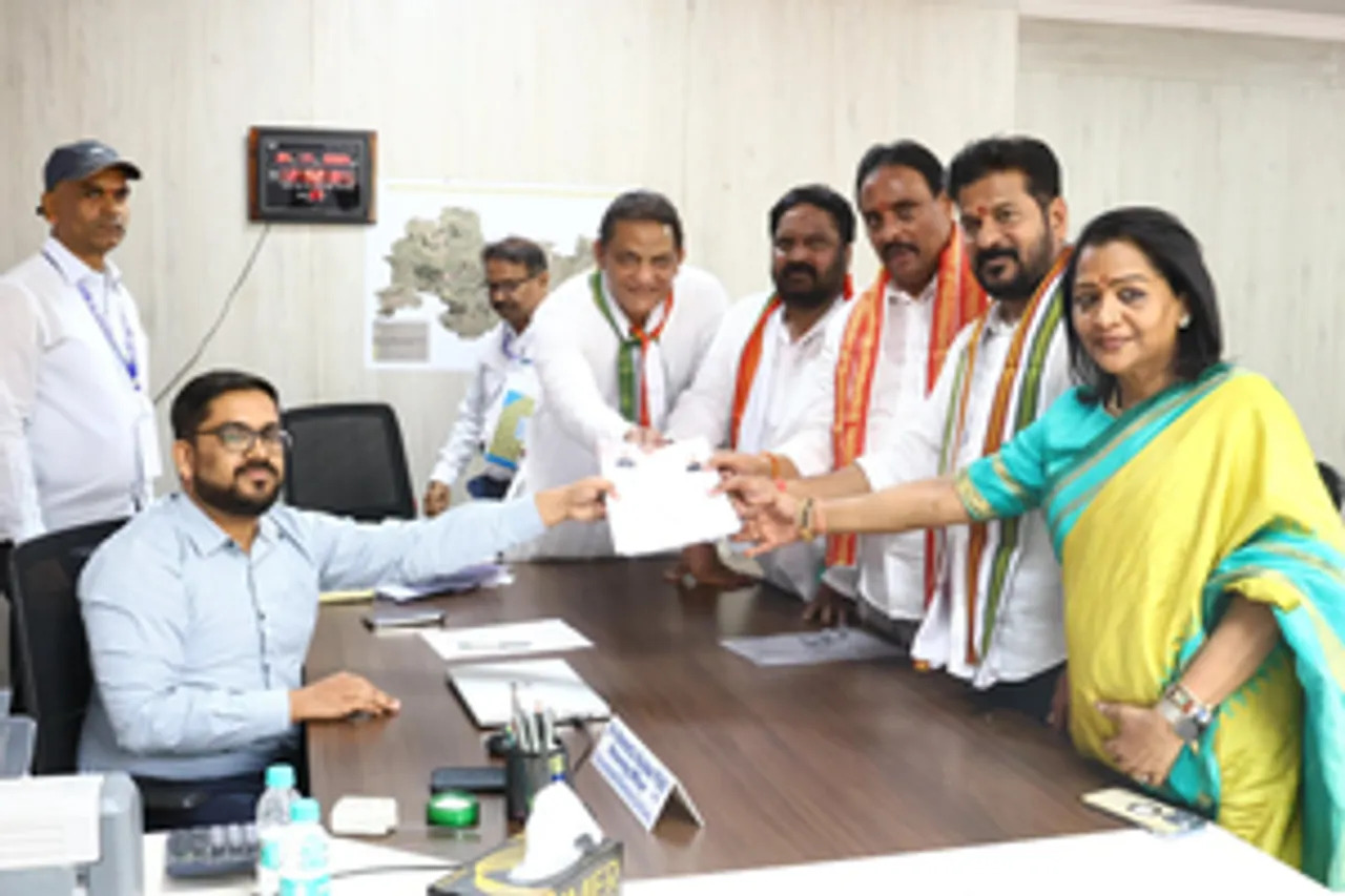 hindi-congre-will-form-government-at-centre-telangana-cm--20240424151506-20240424165013