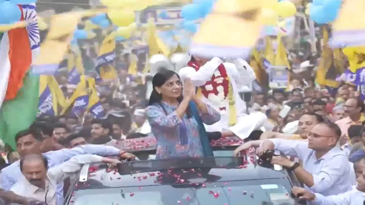 Sunita Kejriwal Roadshow