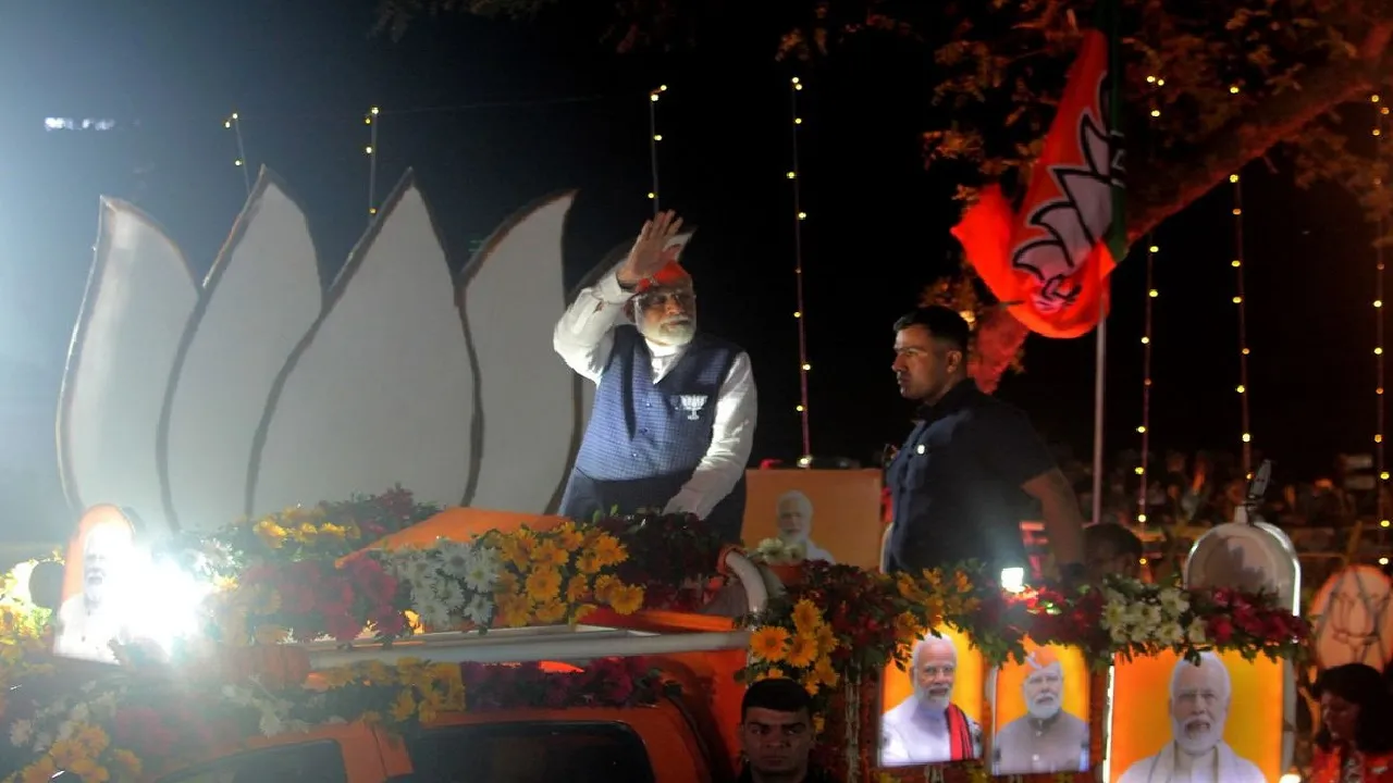 pm modi road show