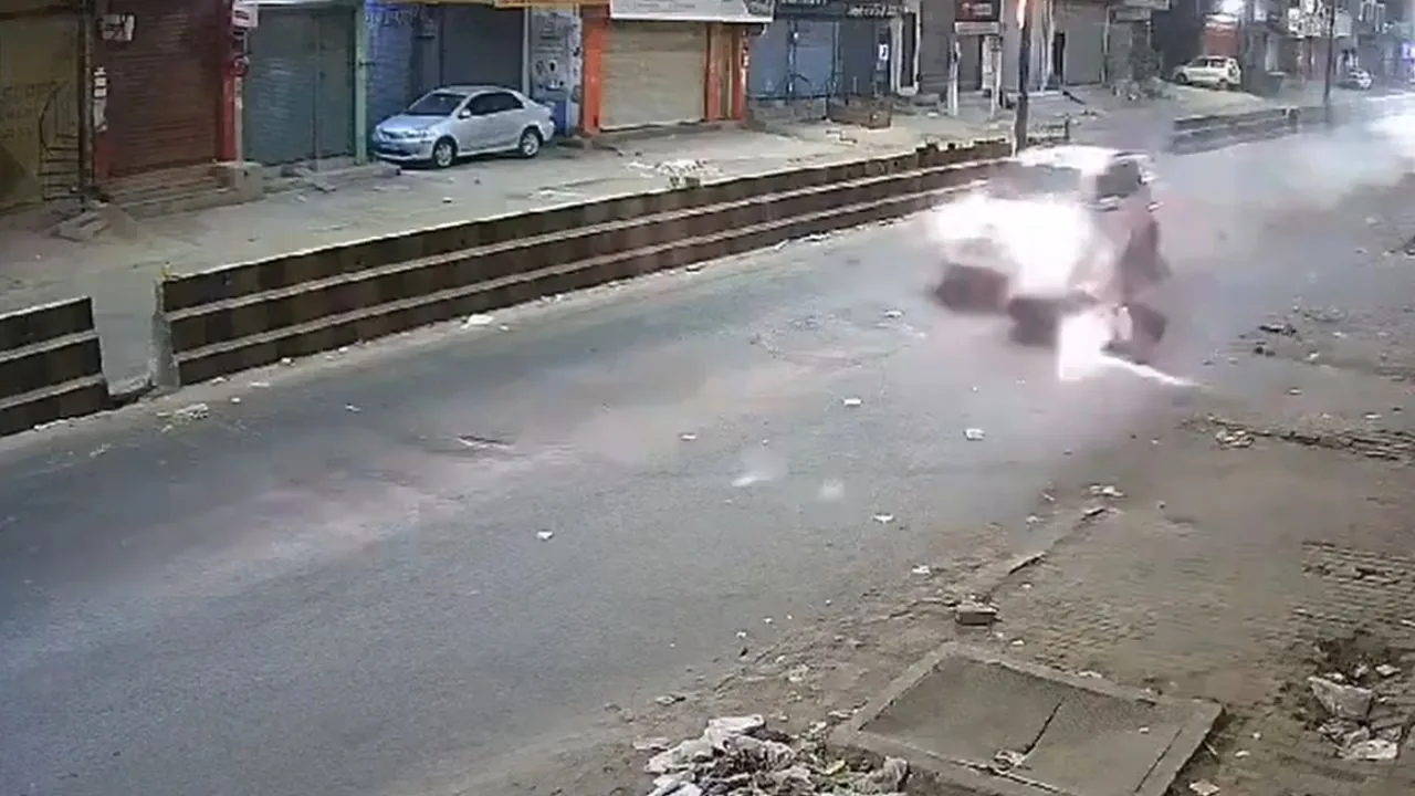 viral gurugram accident video
