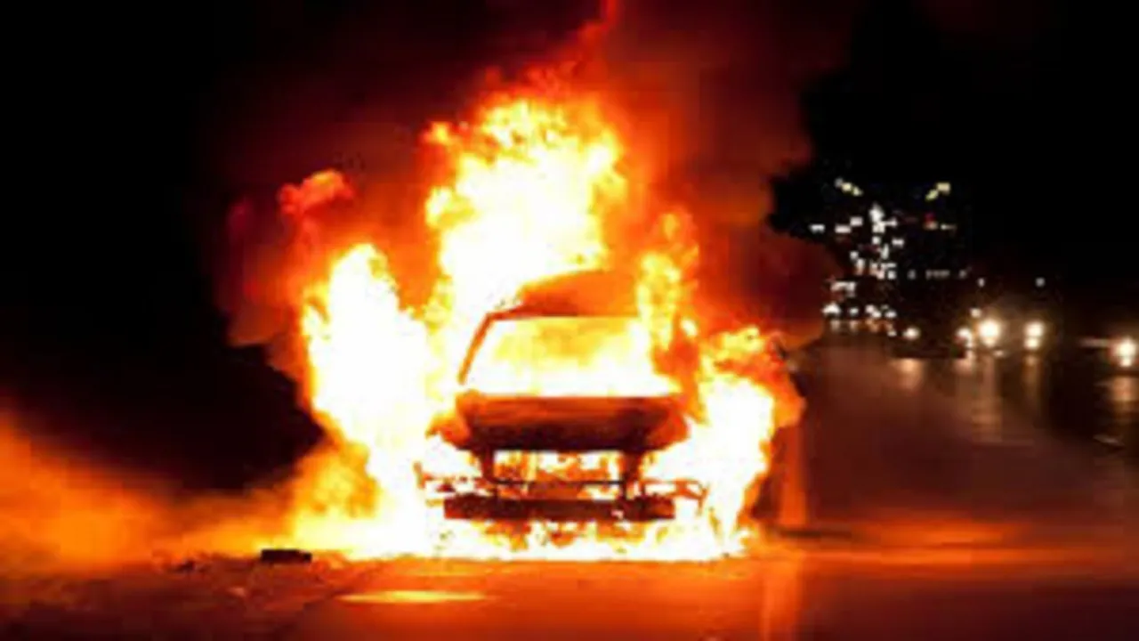 Santro car accident meerut