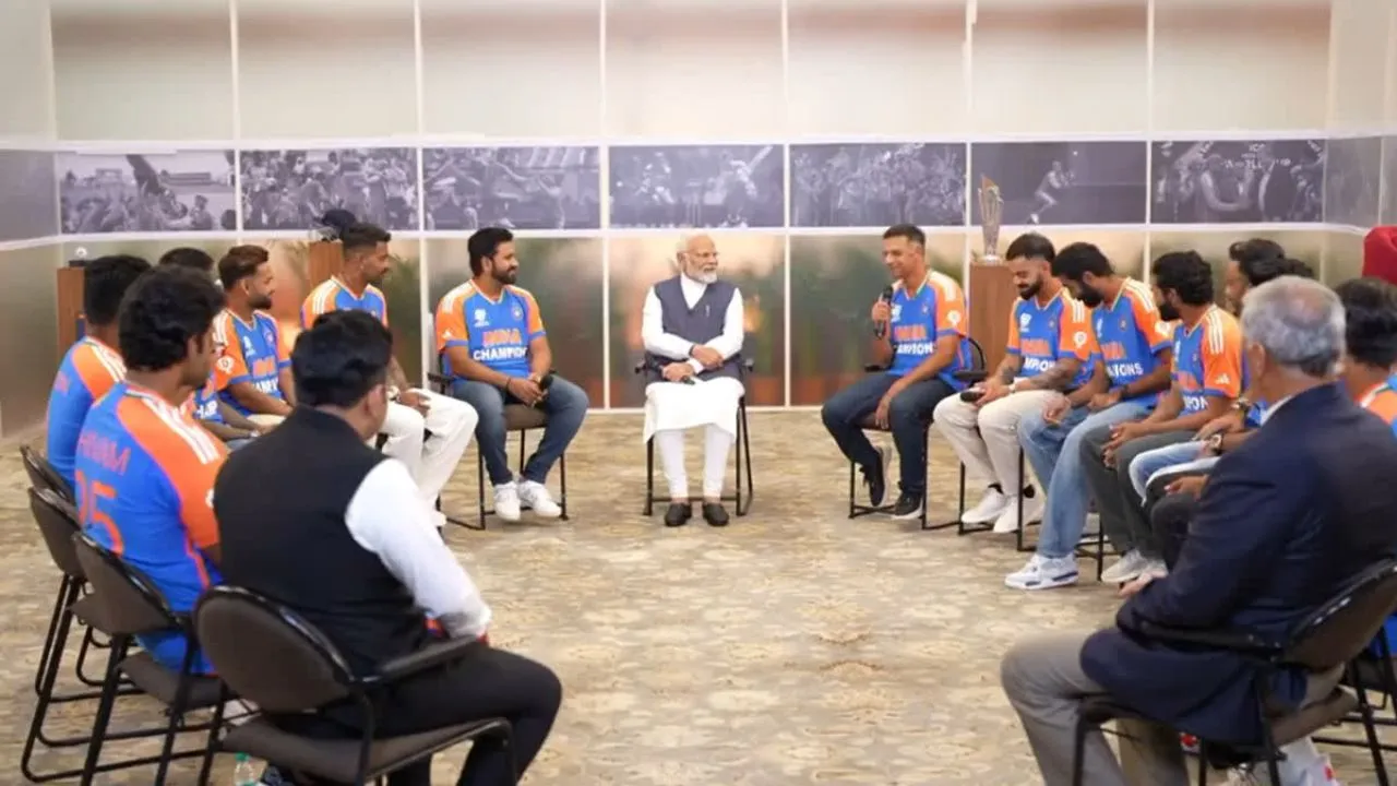 BCCI gifts NAMO written Team India jersey to PM Narendra Modi