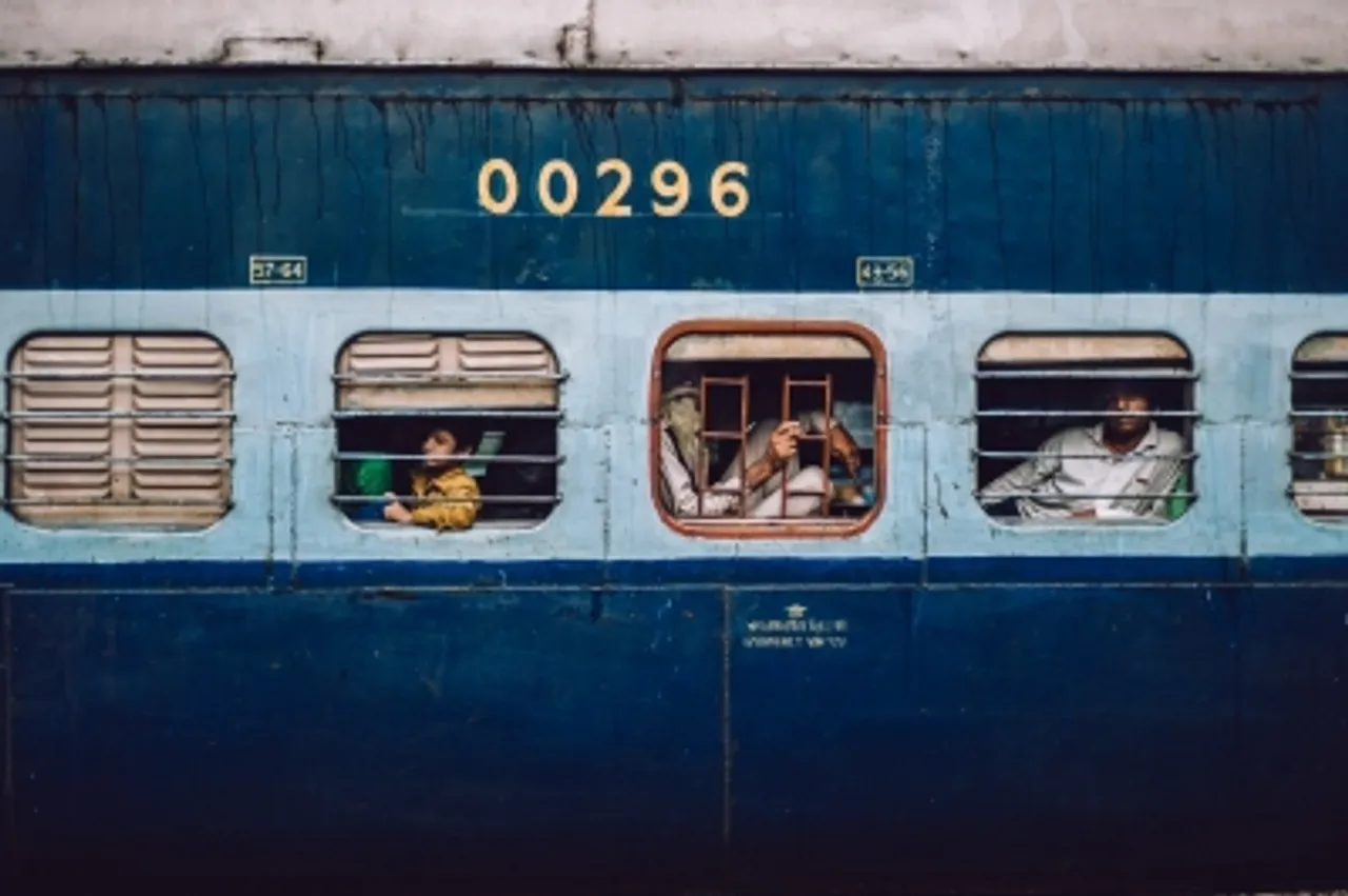 hindi-railway-to-roll-out-another-10000-non-ac-coache-to-enhance-comfort-for-common-man--20240705121