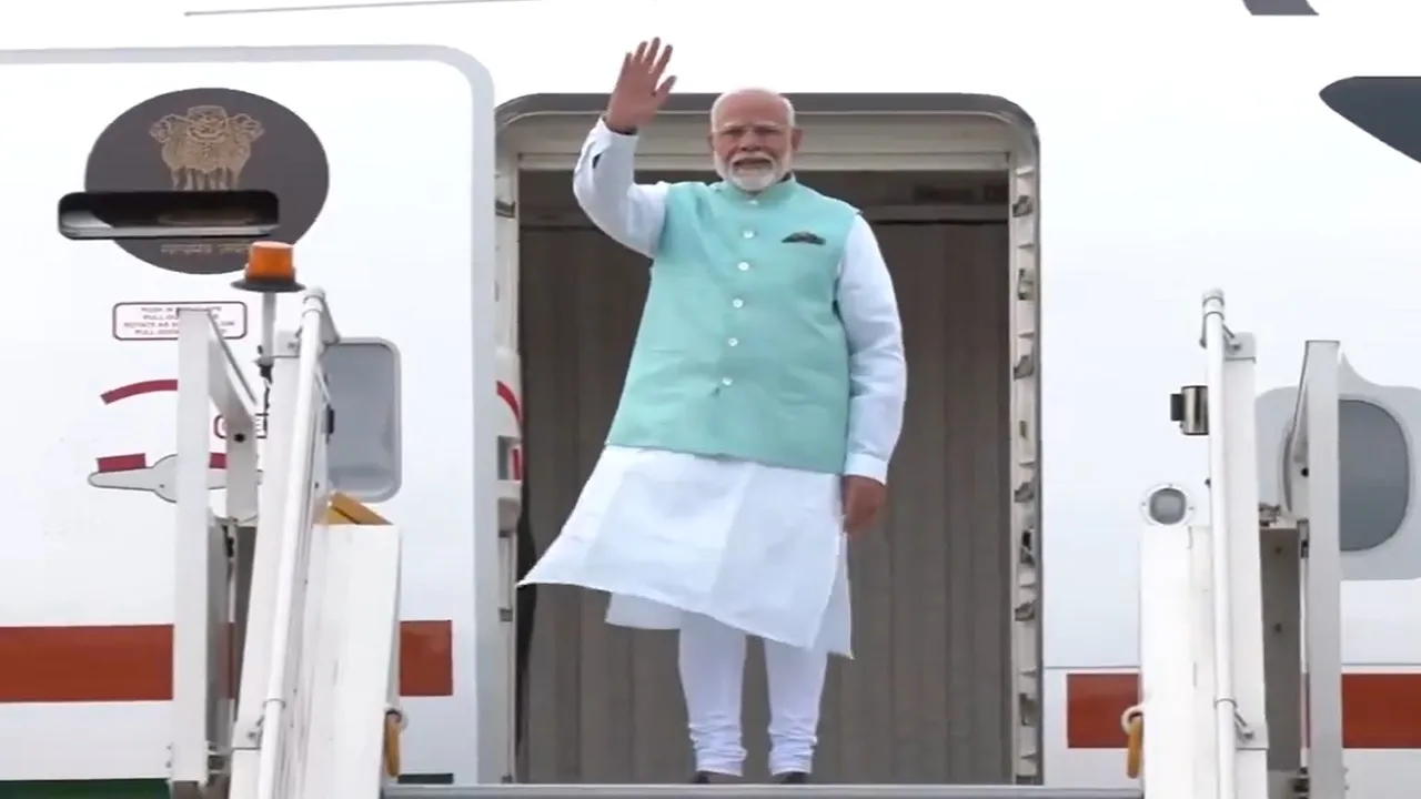 PM Modi Russia visit