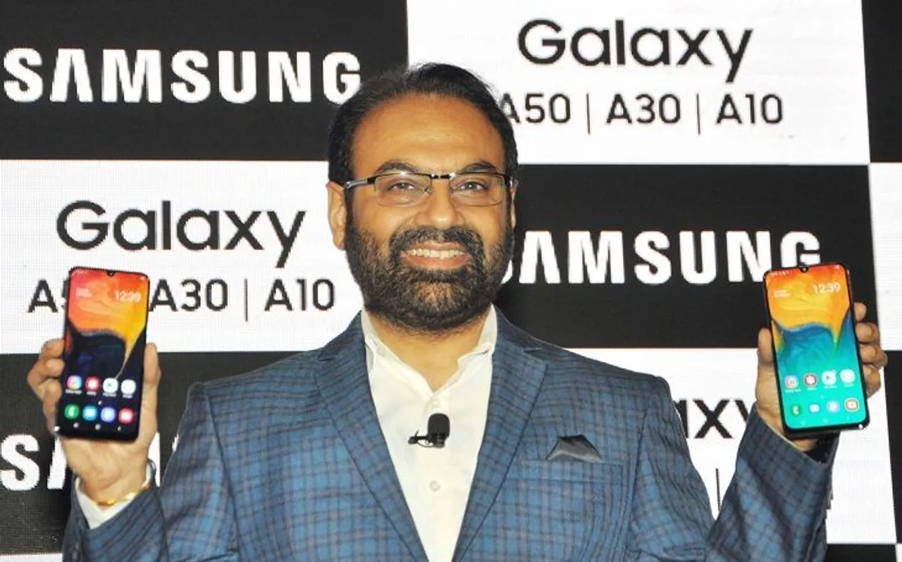 32MP सेल्फी कैमरा वाला Samsung Galaxy A70 भारत में हुआ लांच, जानें और क्या है खास