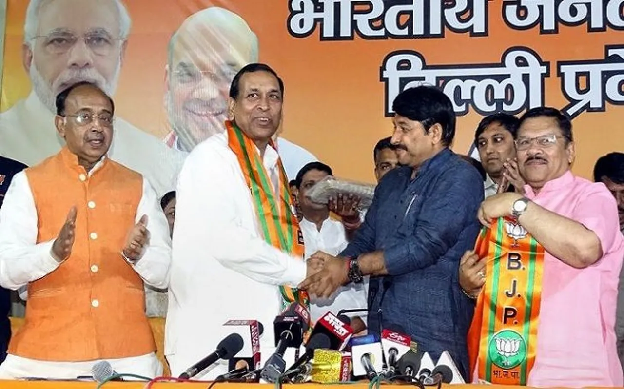 चुनाव के अंतिम दौर में कांग्रेस को लगा करारा झटका, पार्टी के वरिष्ठ नेता राजकुमार चौहान BJP में हुए शामिल