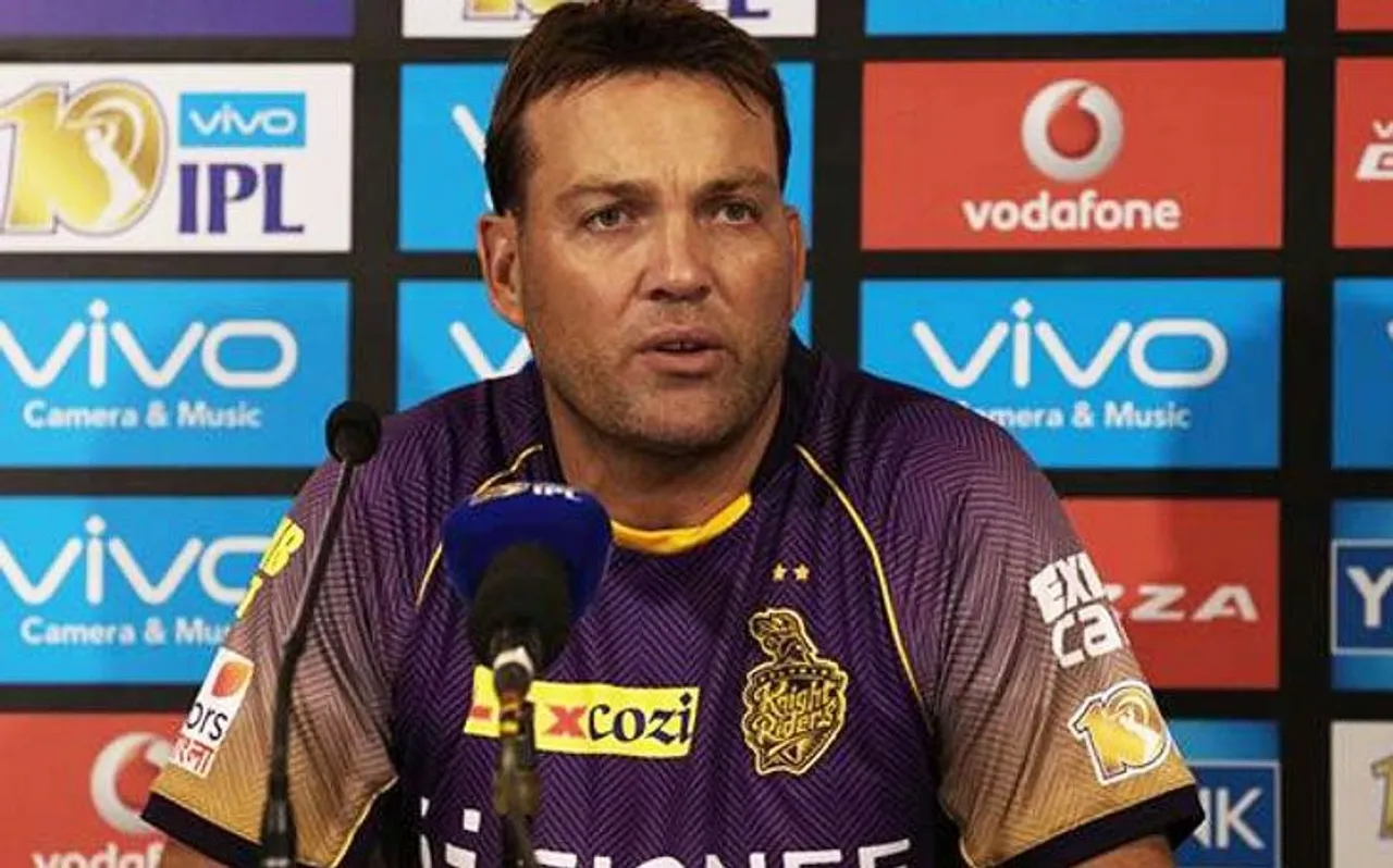 IPL 12: कोलकाता नाईट राइडर्स ने कार्तिक समेत इन खिलाड़ियों को छुट्टी पर भेजा