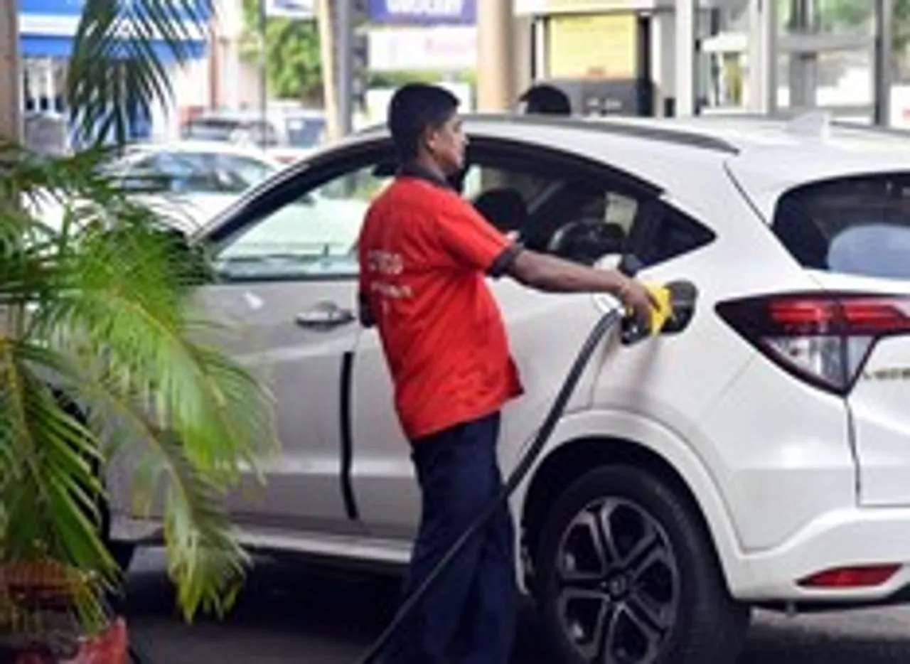 fuels,vehicle,gas station,Colombo,Petrol,pump,