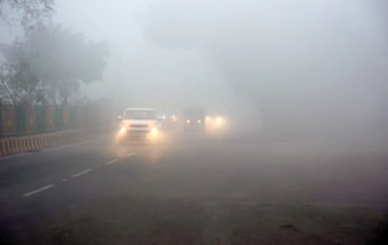Dense fog causes disruptions in Delhi, 29 trains delayed; IMD issues yellow alert