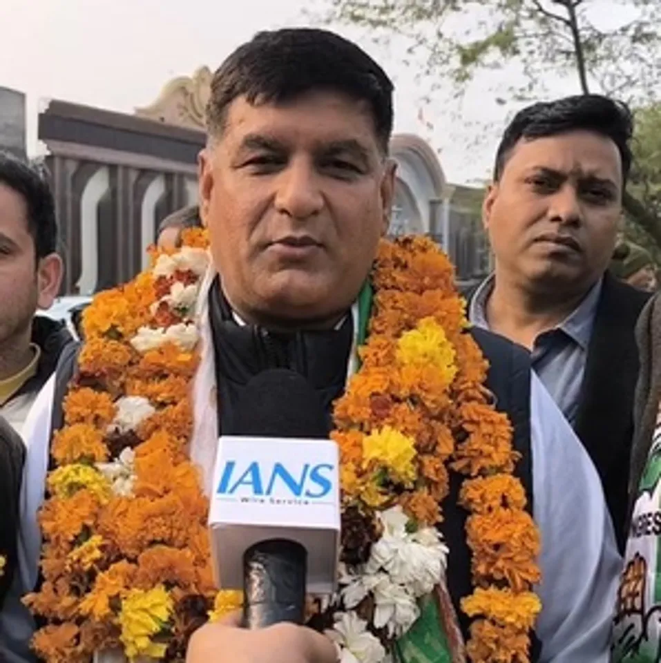 दिल्ली चुनाव 2025 : हरि नगर से कांग्रेस प्रत्याशी प्रेम शर्मा ने दाखिल किया नामांकन, बोले- आप नेता भरते हैं अपनी जेब