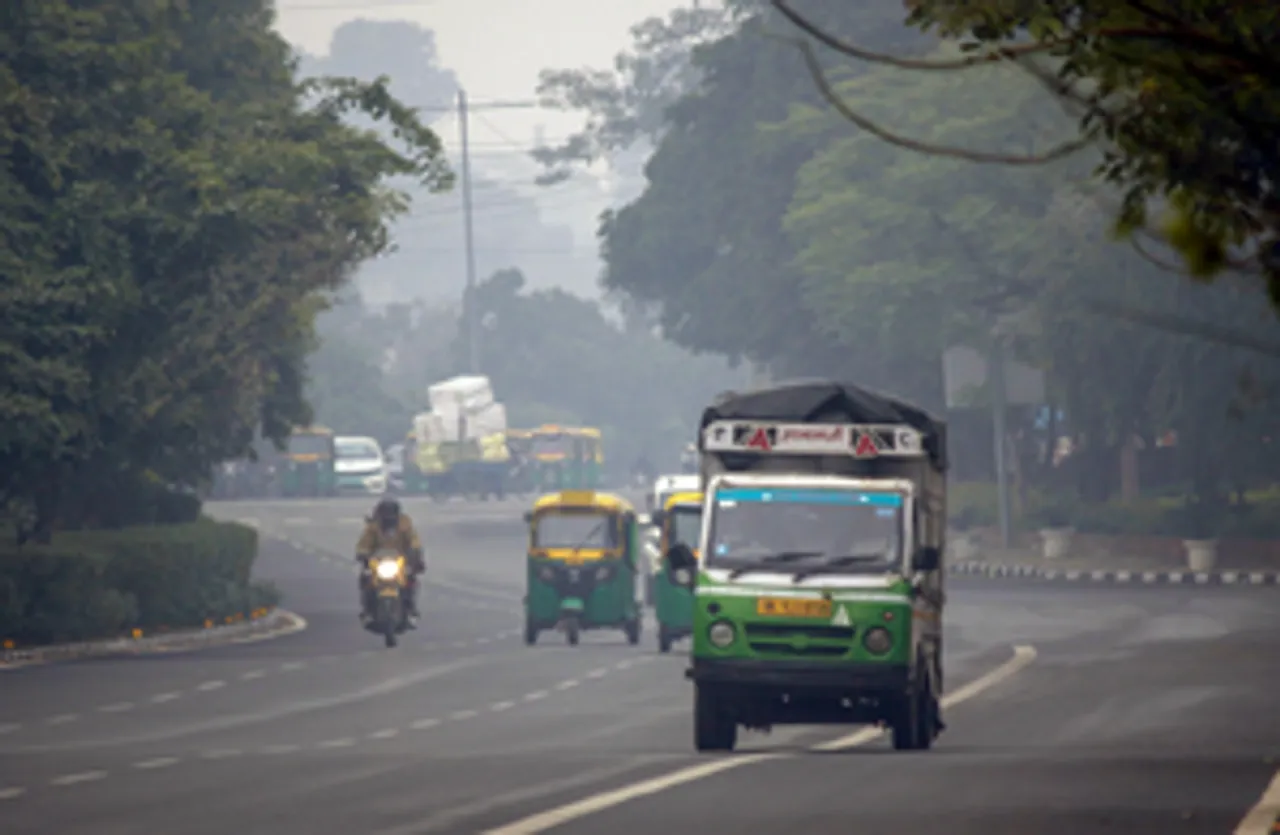 Delhi’s air quality plummets to ‘very poor’ category