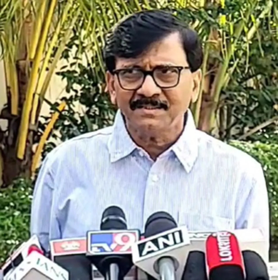 मध्यम वर्ग ने चुनावों में भाजपा वोट नहीं दिया, उनको खुश करने के लिए लाया गया बजट : संजय राउत