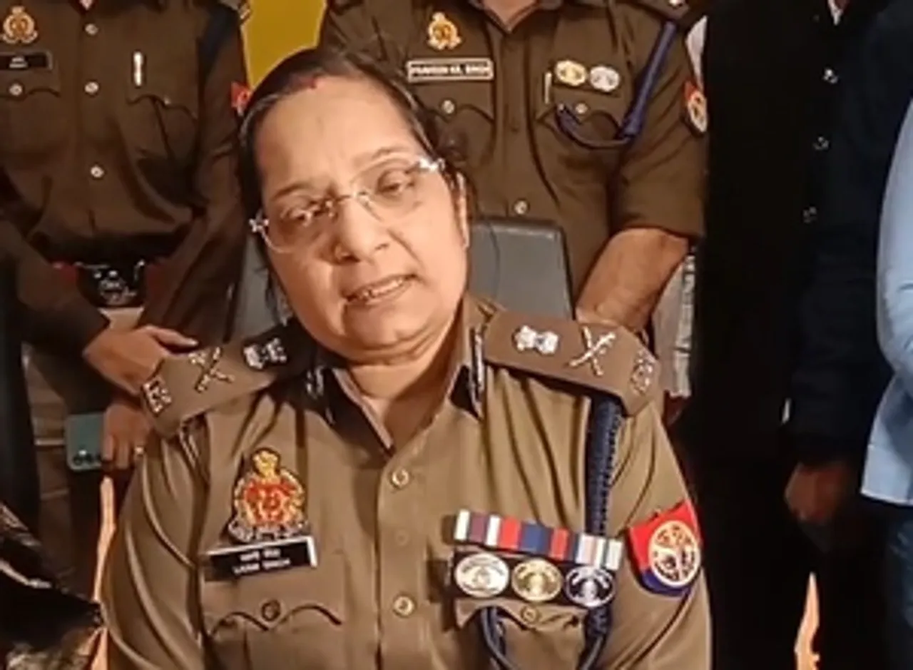 नोएडा में पारिवारिक विवाद निस्तारण केंद्र के एक साल पूरे होने पर कार्यक्रम आयोजित, पुलिस कमिश्नर ने कहा- इसका मकसद परिवारों को टूटने से बचाना