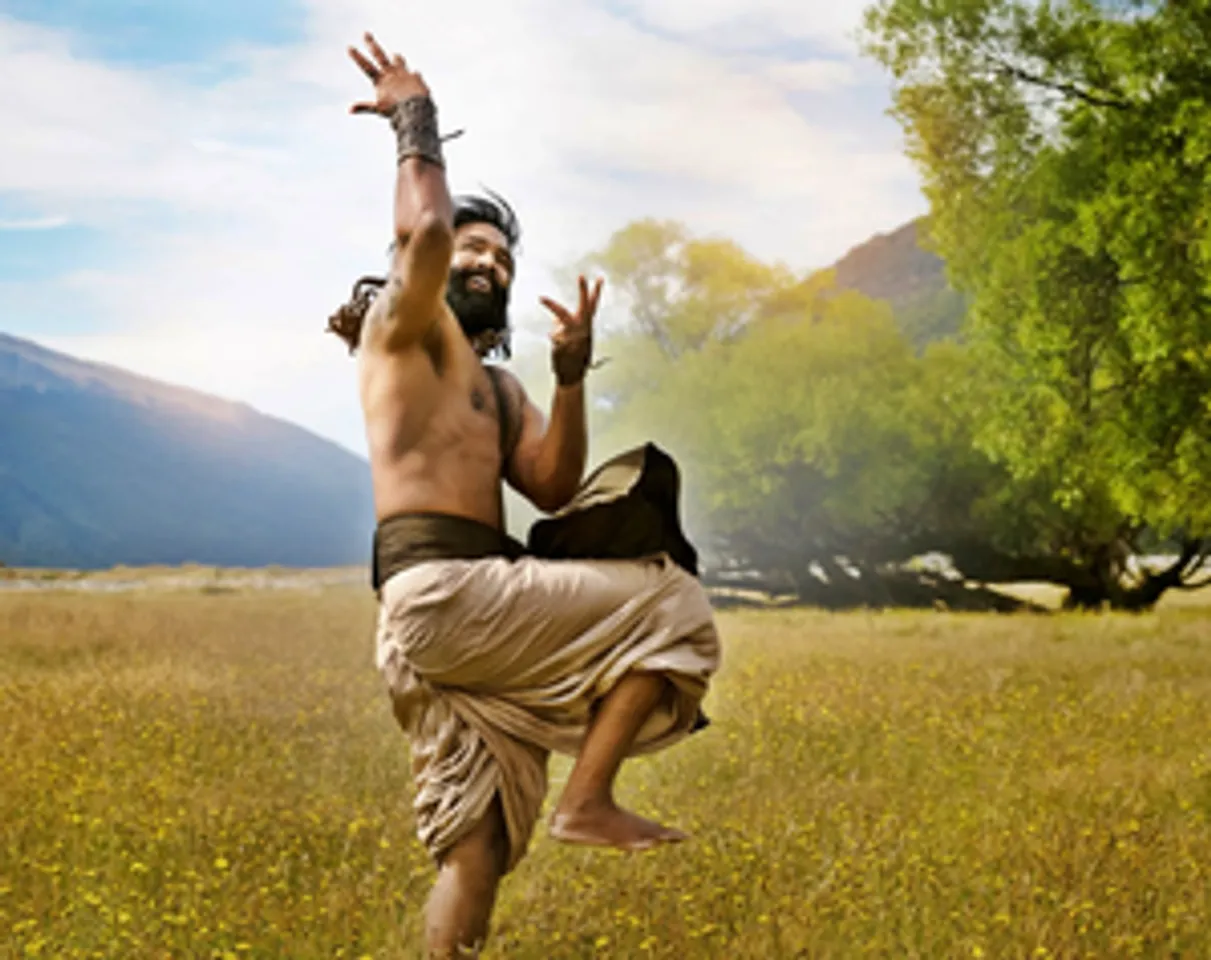 'Shiva Shiva Shankara': Sri Sri Ravi Shankar launches the first song from 'Kannappa'