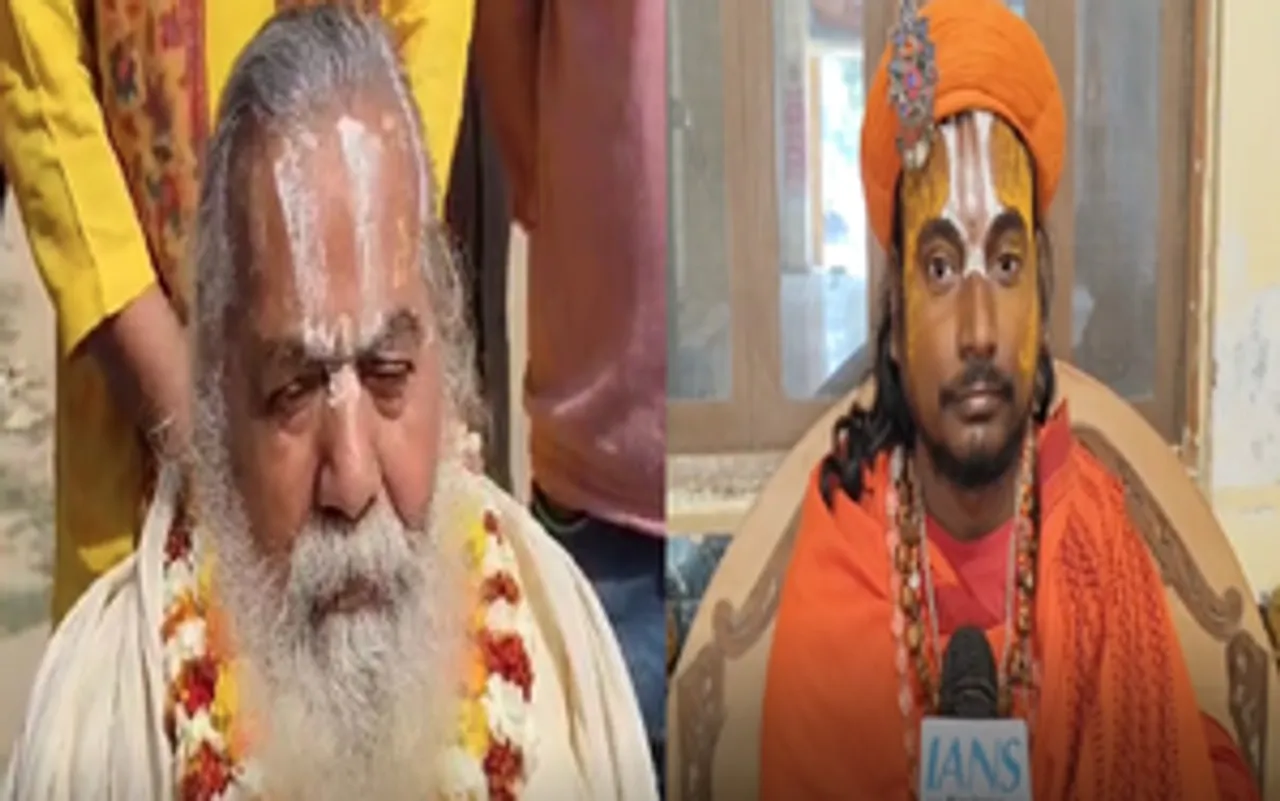 Mahant Kamal Nayan Das and Mahant Balak Devacharya Maharaj