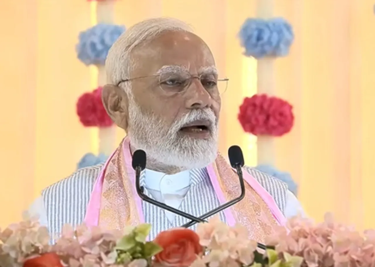 सरकार की नीति और निष्ठा में शामिल 'सबका साथ, सबका विकास' का मंत्र : पीएम मोदी