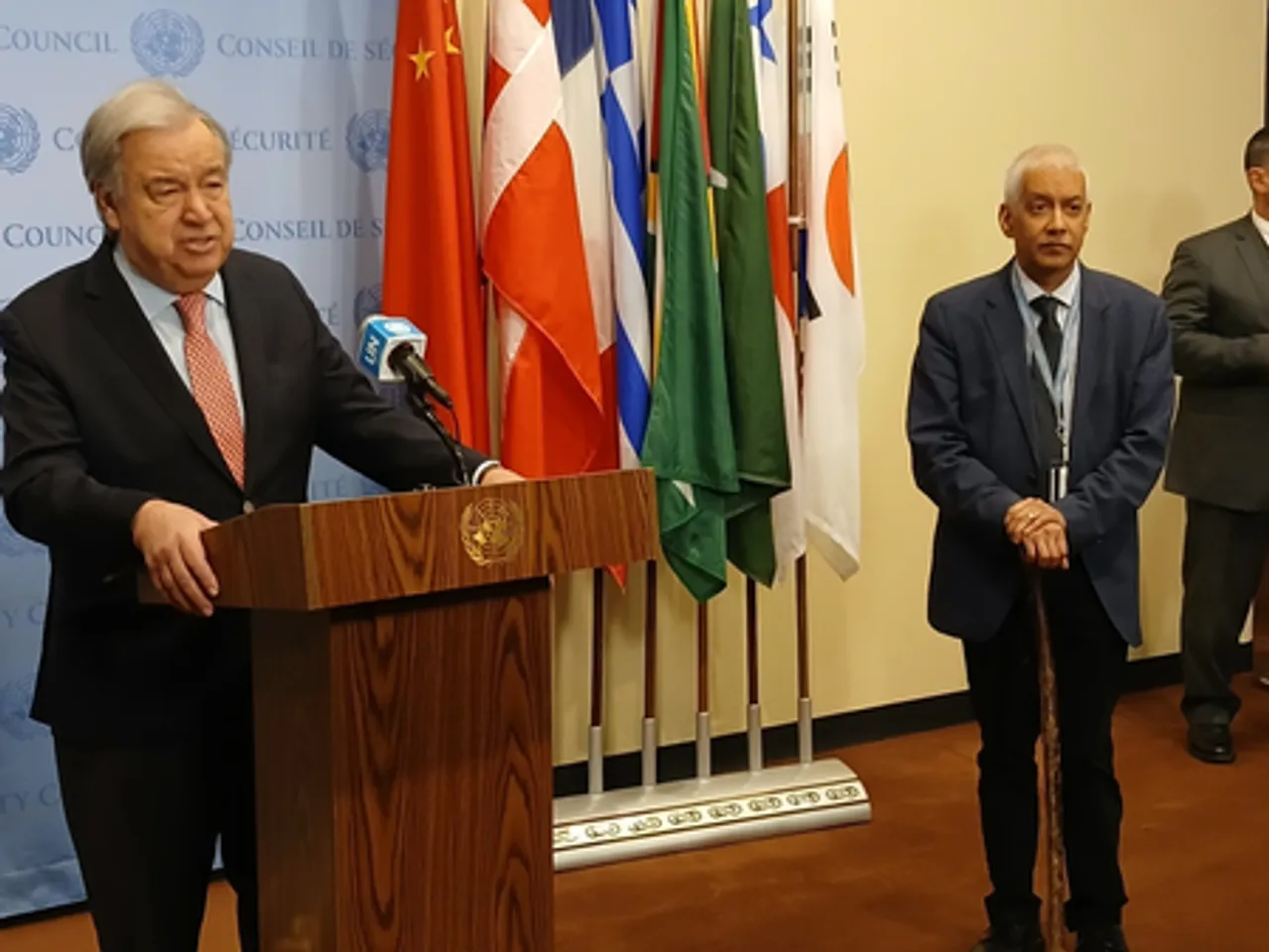 Guterres urges India, Pakistan to avoid escalation amid reports of troops exchanging fire