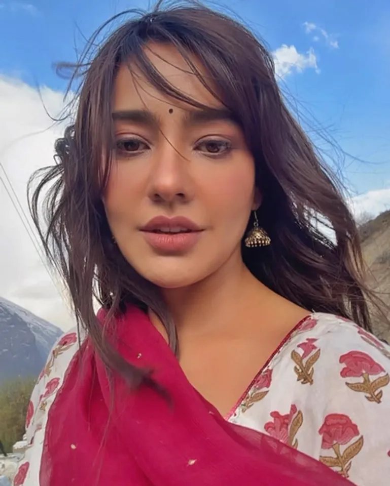 Neha Sharma (Photo credit : Instagram)