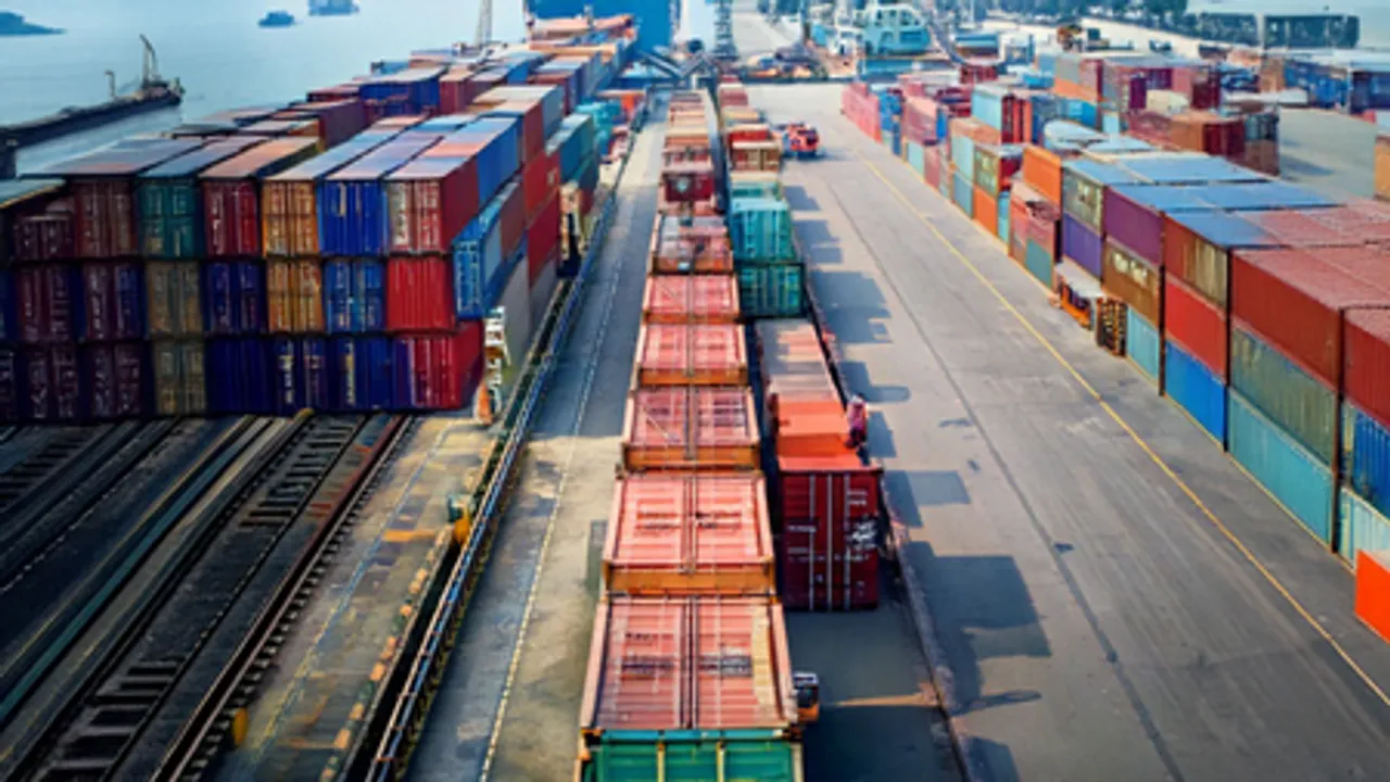 CAIT hails move to ban all imports from Pak, urges trades to boost local production