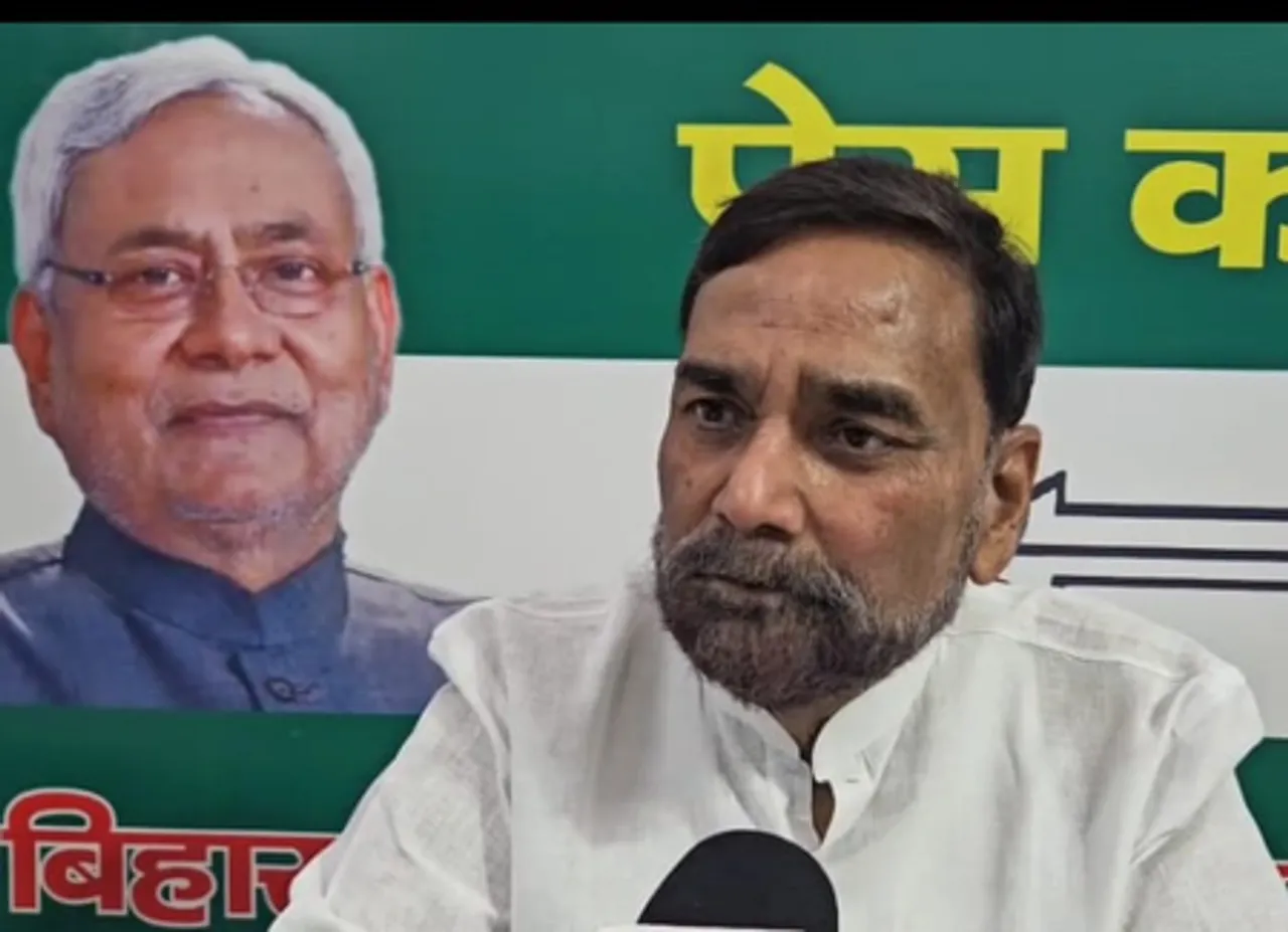 पाकिस्तान 'फुसफुसी बम' की तरह रिएक्ट कर अपनी माली हालत का सच दुनिया को जानने से नहीं रोक पाएगा: राजीव रंजन