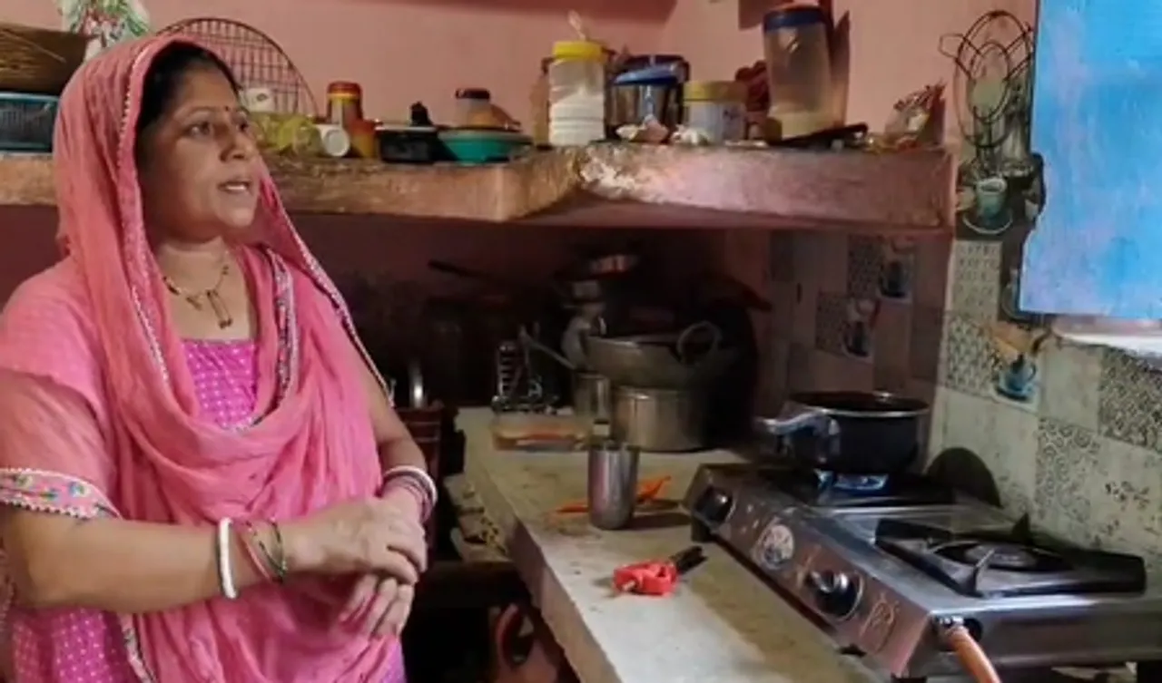 कोडरमा की रेखा देवी के लिए फायदेमंद साबित हुई प्रधानमंत्री उज्ज्वला योजना, परिवार ने जताया पीएम मोदी का आभार