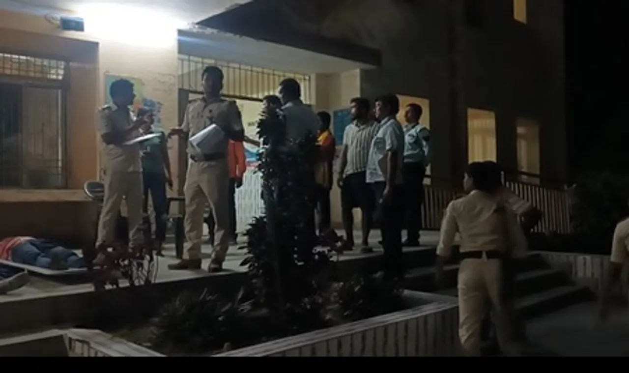 बिहार में बाराती ले जा रही स्कार्पियो ने ट्रैक्टर को मारी टक्कर,आठ बारातियों की गई जान