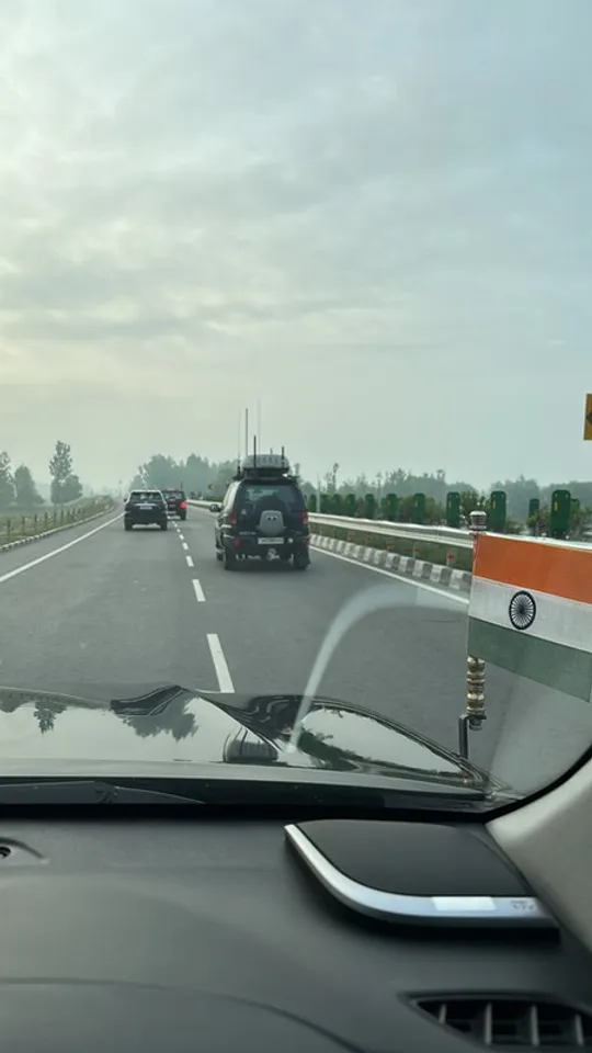 'पाकिस्तानी ड्रोन के असफल हमले के बाद स्थिति का जायजा लेने' जम्मू निकले उमर अब्दुल्ला