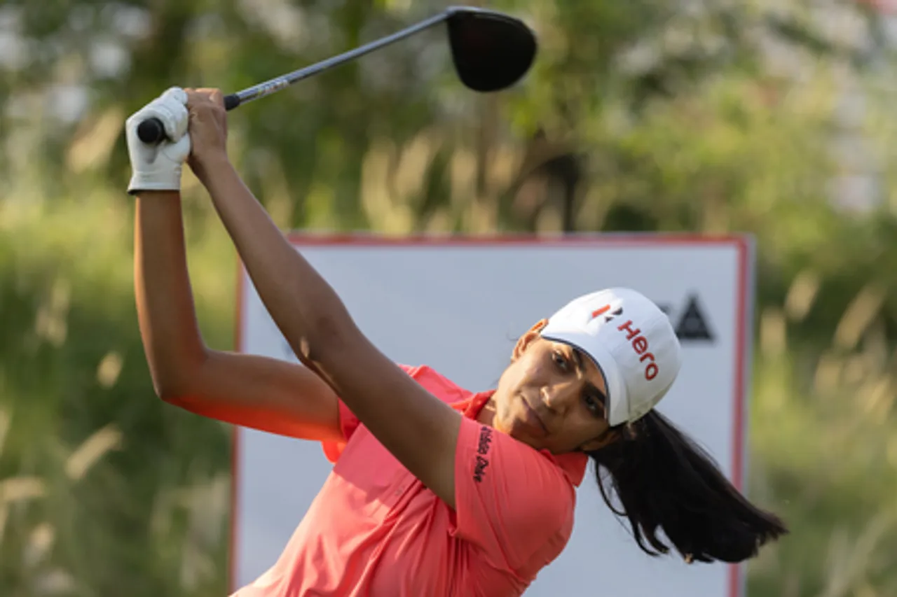 Diksha and Pranavi placed Tied-19th after a wet first day in Korea Championship in Seoul, South Korea, on Friday. Photo credit: www.golfxyz.in