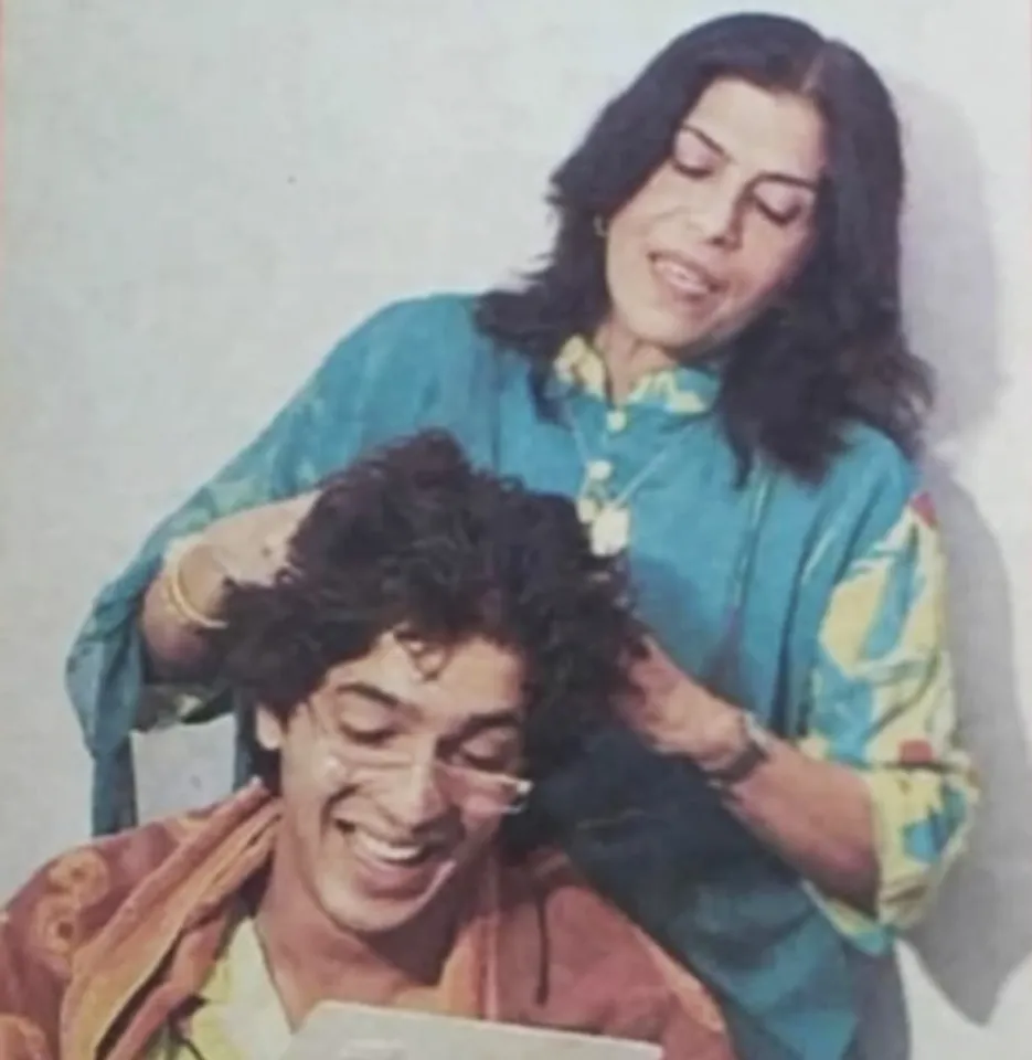 'जन्मदिन मुबारक हो मां', चंकी पांडे की पोस्ट में छलका मां के लिए प्यार (Chunky Panday/instagram)