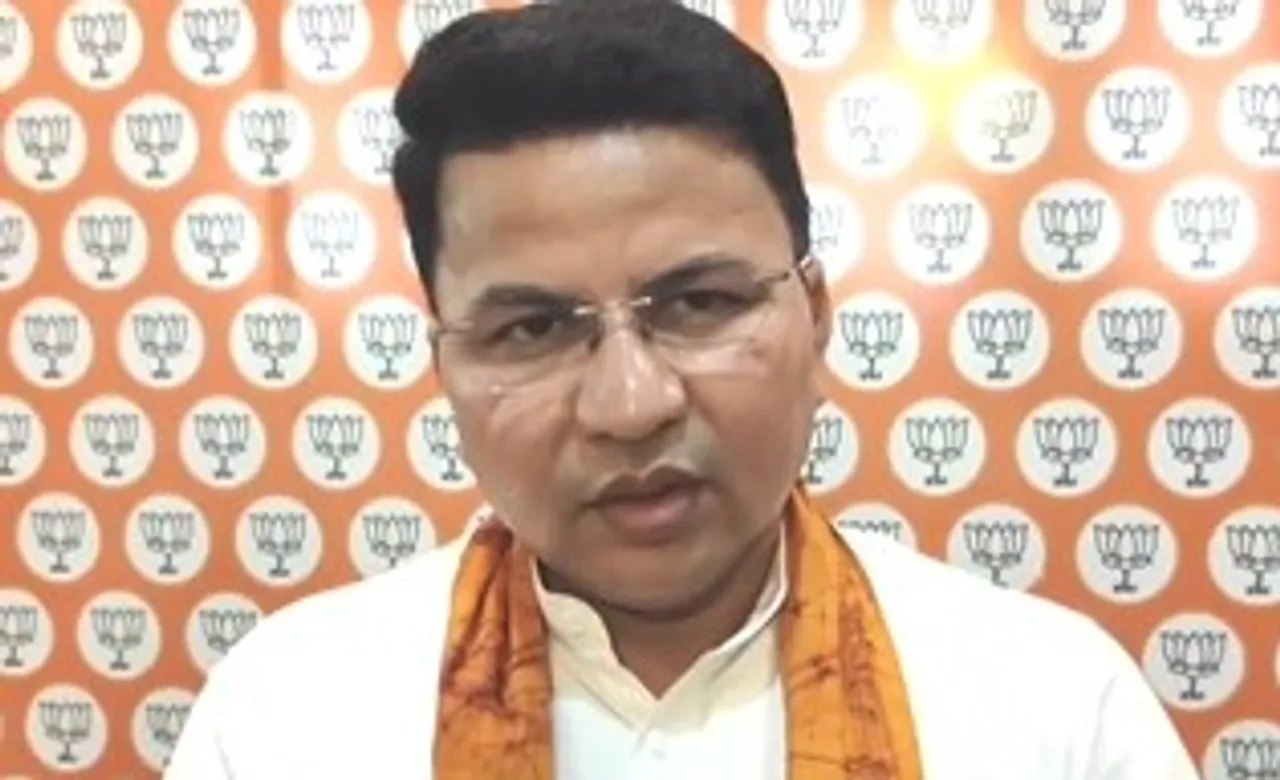 मेयर फिरहाद हकीम के शिक्षकों के आंदोलन को ड्रामा बताना निंदनीय : सांसद ज्योतिर्मय सिंह महतो